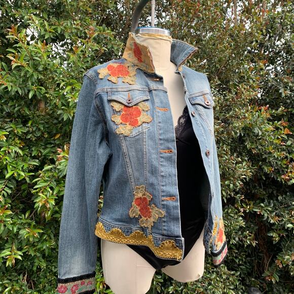 Vintage Handmade Floral Embellished Women’s Denim Blue Jean Jacket 90s - Picture 3 of 10